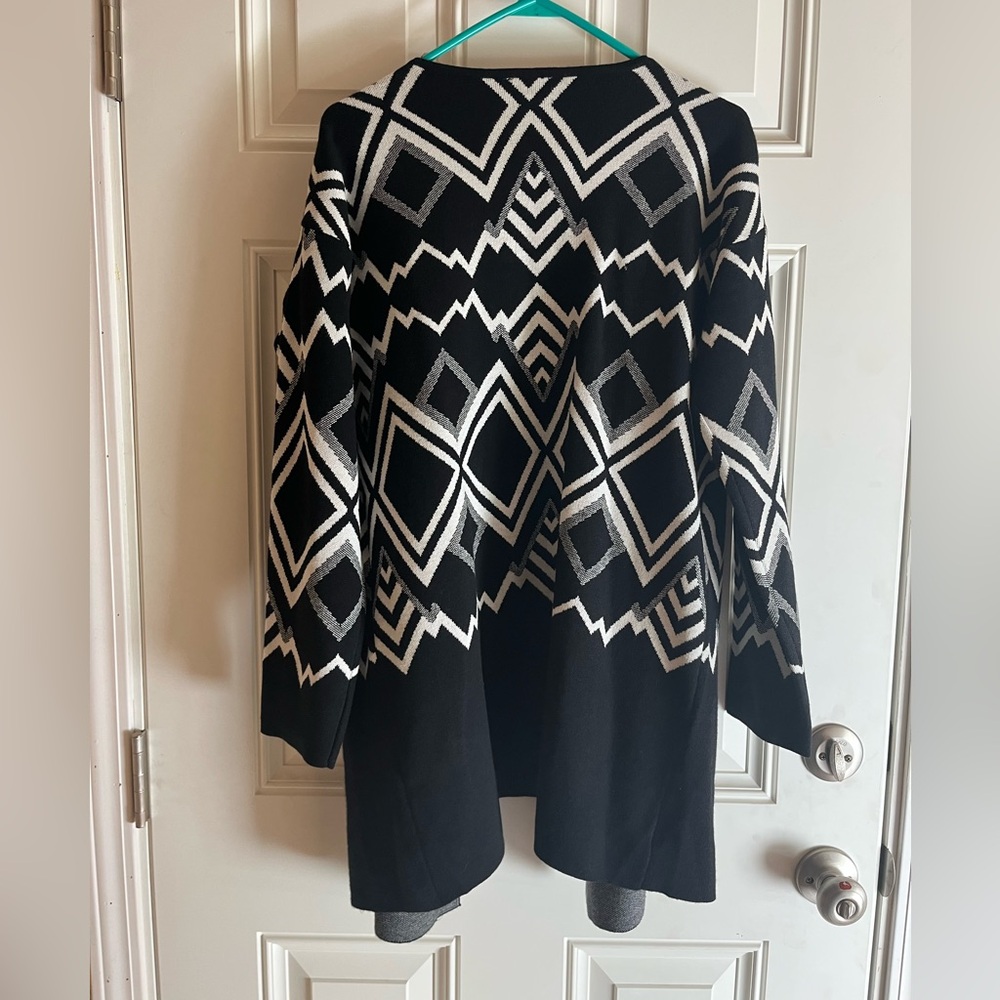 Sioni Southwest Patterned Opened Front Cardigan. … - image 2